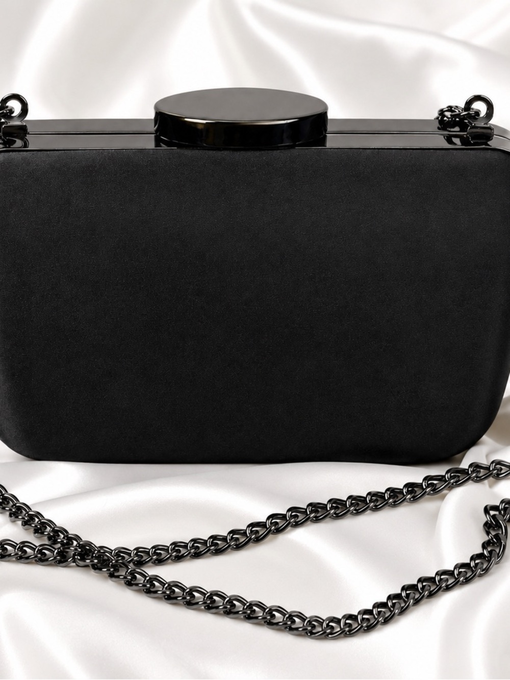 ✨ Forever 21 Black Hard-Case Clutch – New, Long Chain, 2010s, Minimalist-NWT
